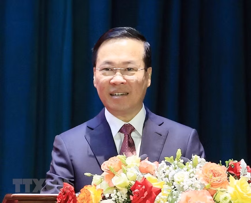 武文赏主席在开学典礼上发表讲话。(图片来源:越通社) 武文赏主席在开学典礼上发表讲话。(图片来源:越通社)