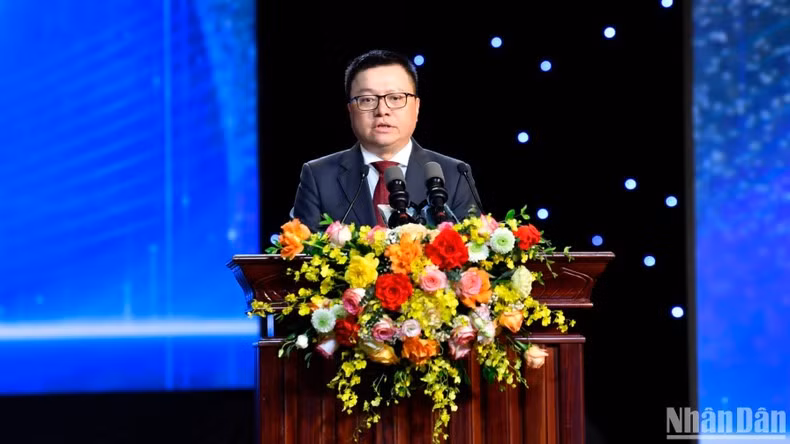 国家新闻奖评委会主席主席黎国明致辞。（成达 摄）