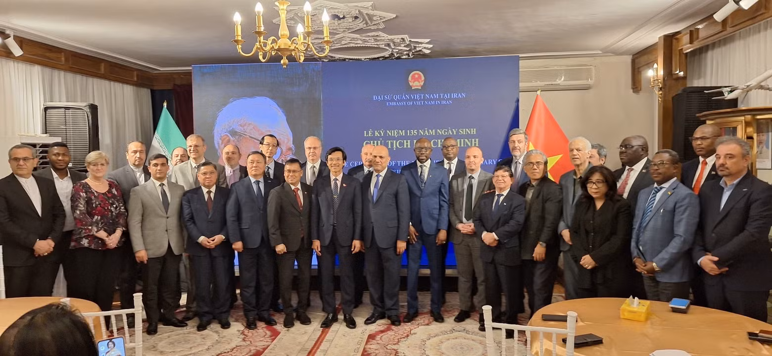 伊朗越南友好协会主席：胡志明主席是世界上最有影响力的领导人之一 ảnh 3