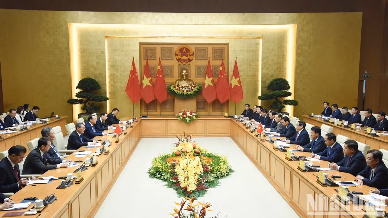 会谈场景。