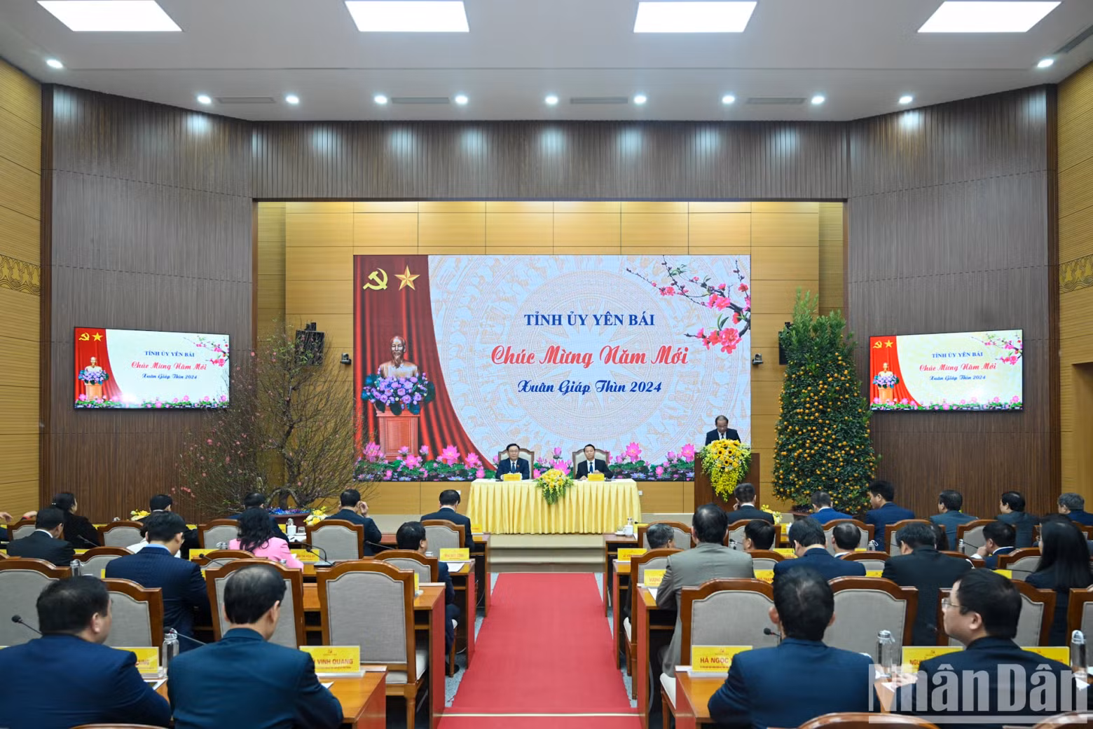 会议场景。 会议场景。