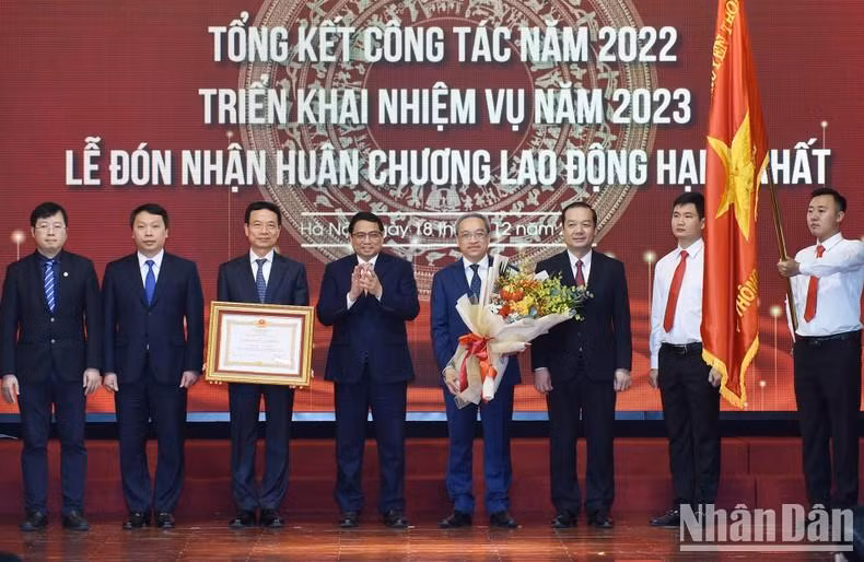 政府总理范明正出席会议。（陈海 摄）