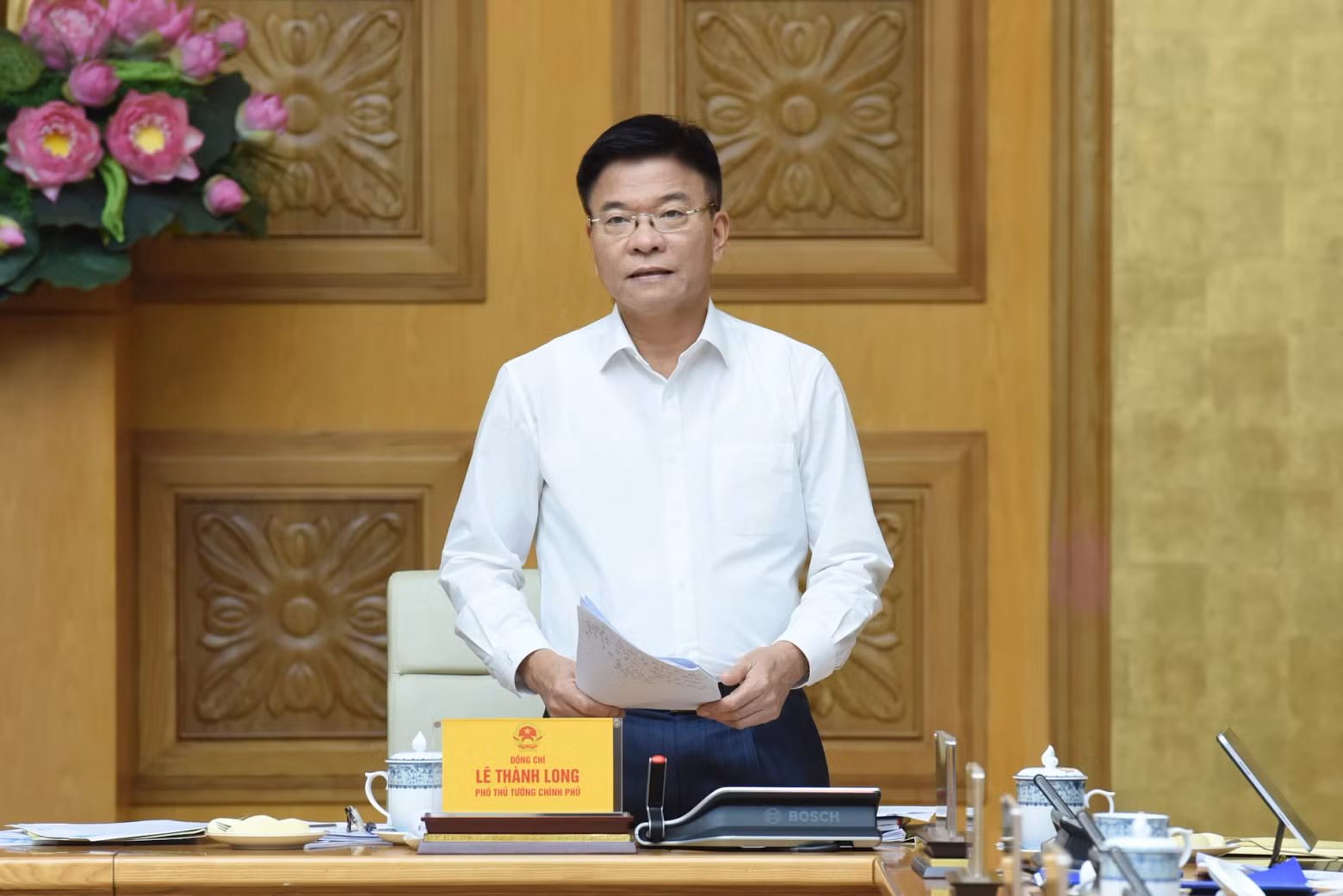 政府副总理、国家教育培训改革创新委员会副主席黎成龙在会上发表讲话。