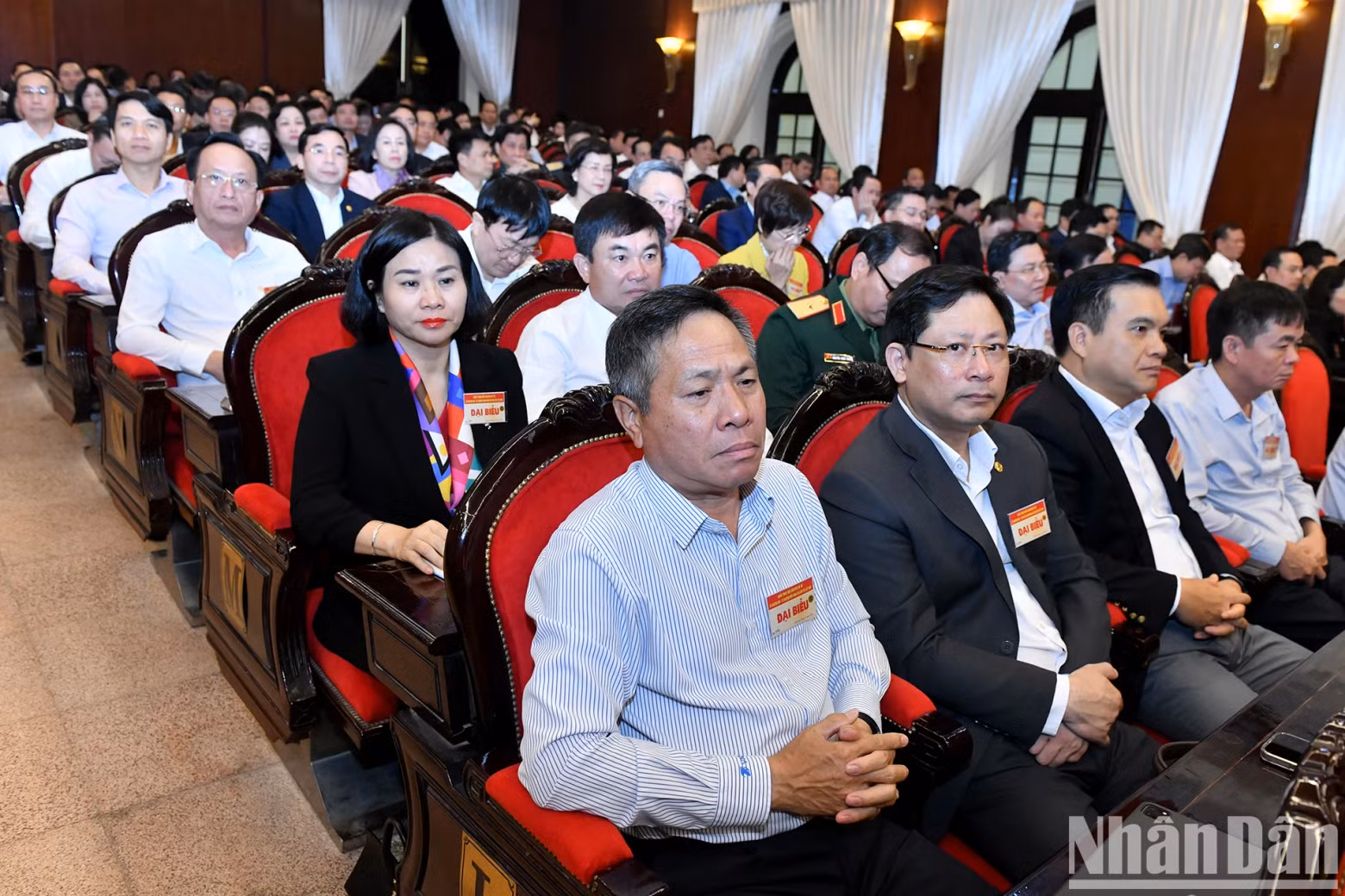 与会代表。