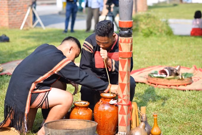 埃德族同胞的健康祭仪式。