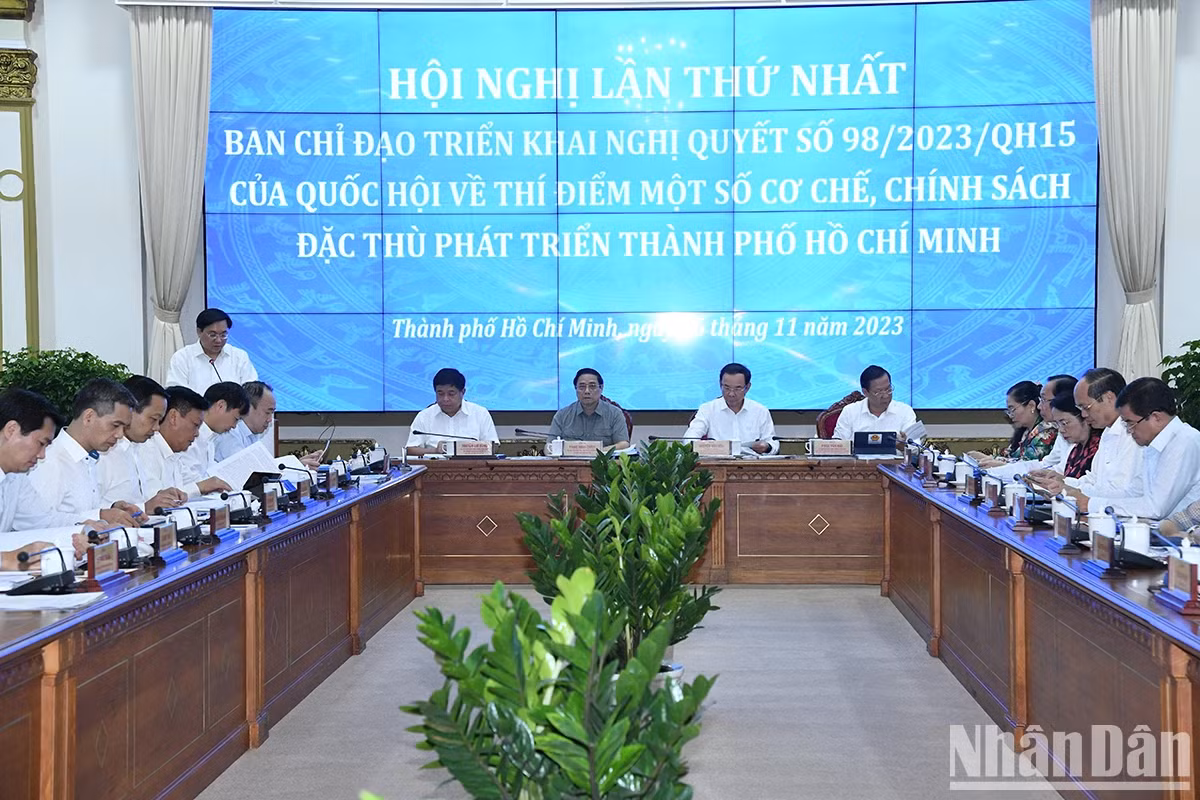 指导委员会第一次会议场景。 指导委员会第一次会议场景。