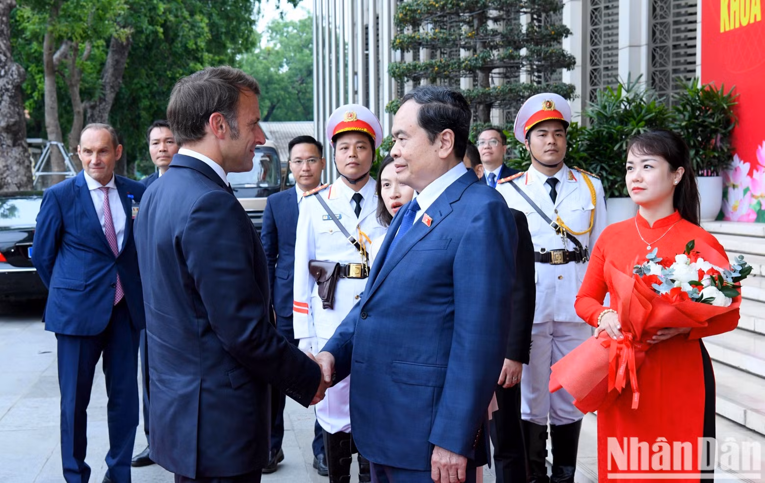 国会主席陈青敏与马克龙总统。