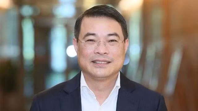 黎明兴同志。