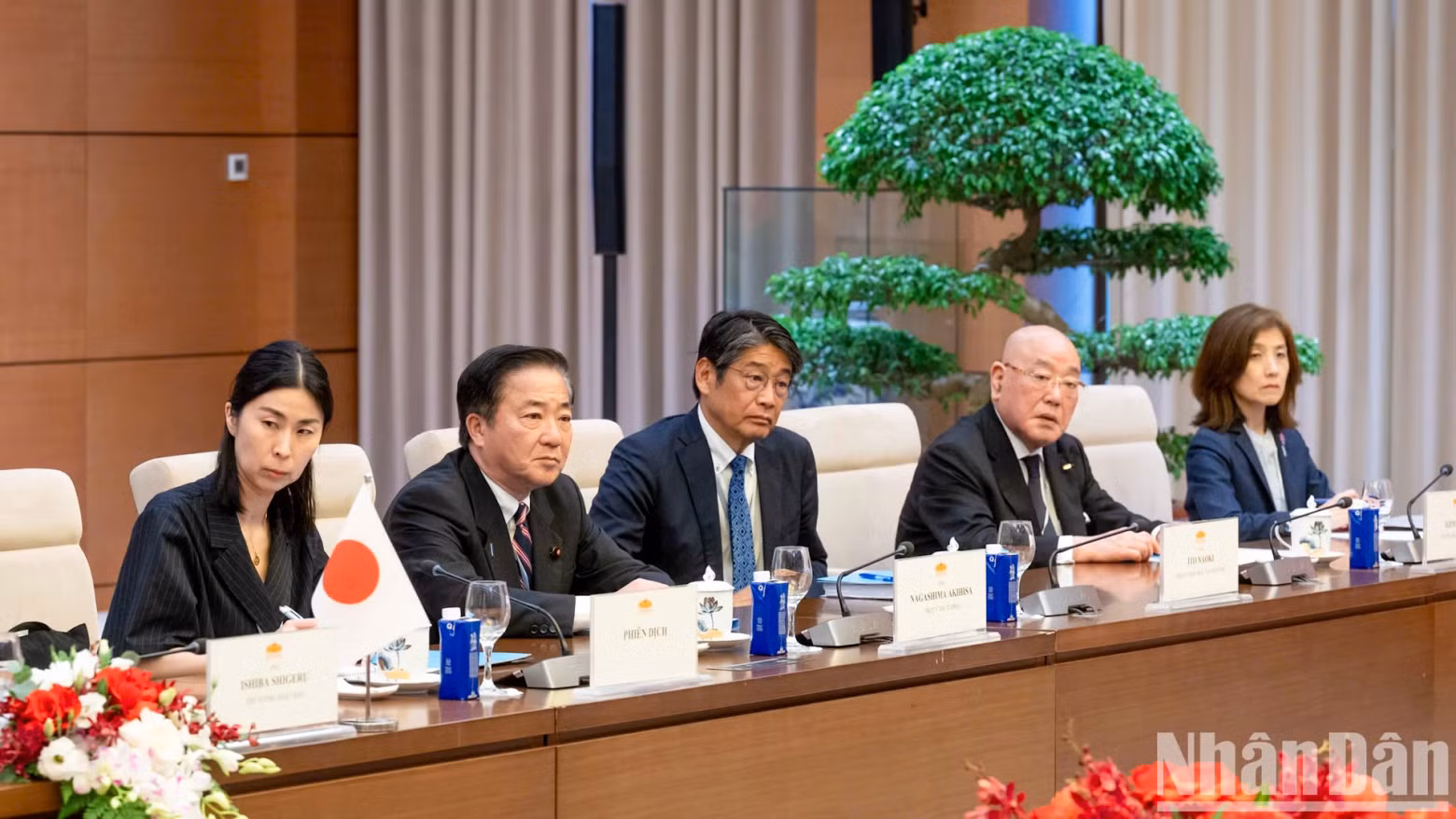 日方代表。