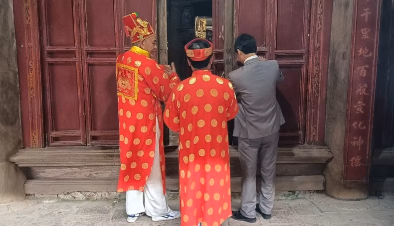 圣殿开门仪式。