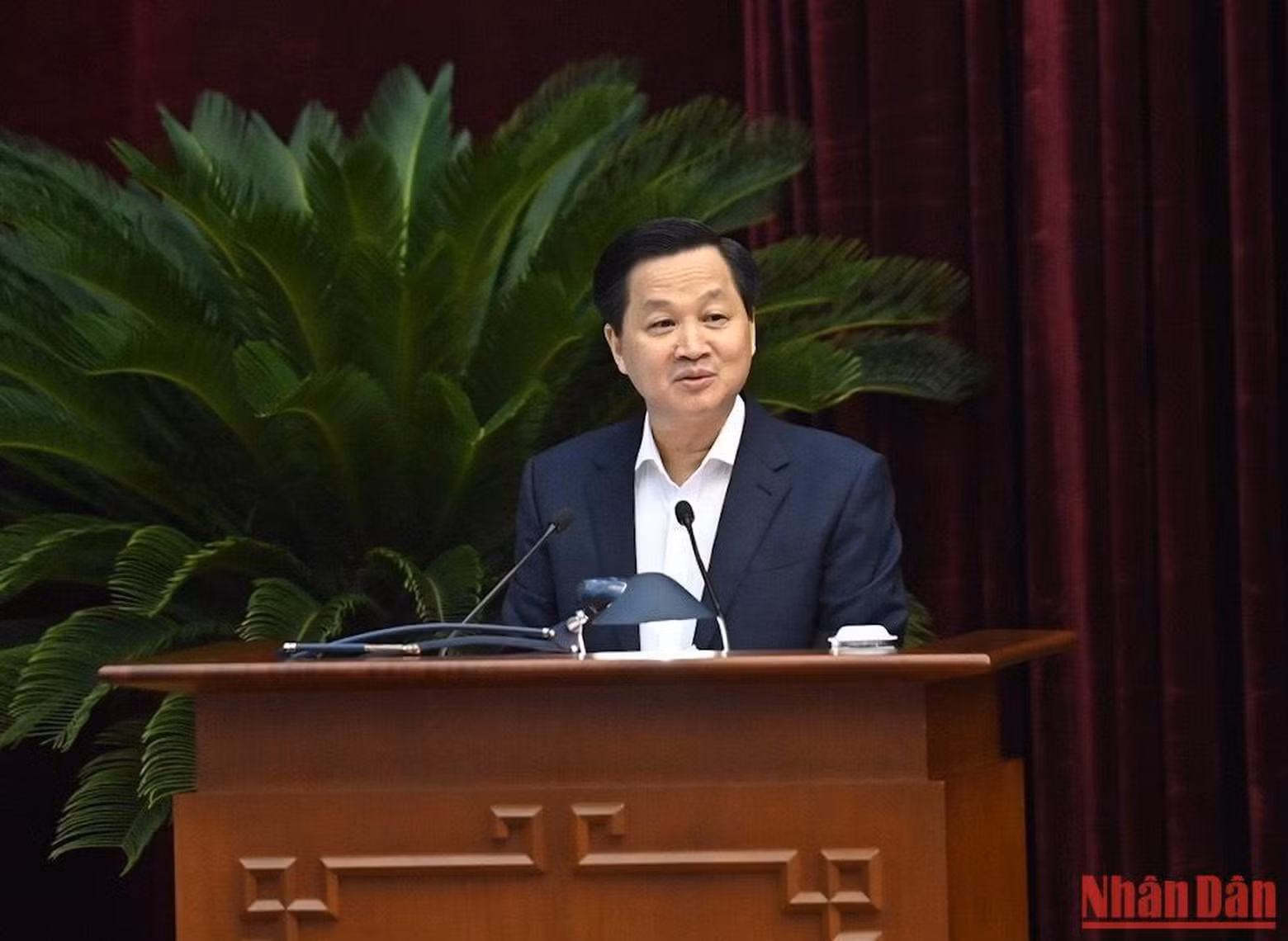 越南政府副总理黎明慨在会议上发言。 越南政府副总理黎明慨在会议上发言。