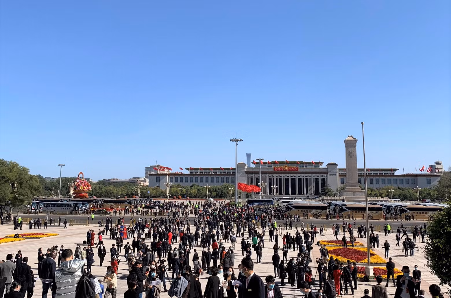 数千名代表和嘉宾前来与会。(杜有兴 摄) 数千名代表和嘉宾前来与会。(杜有兴 摄)