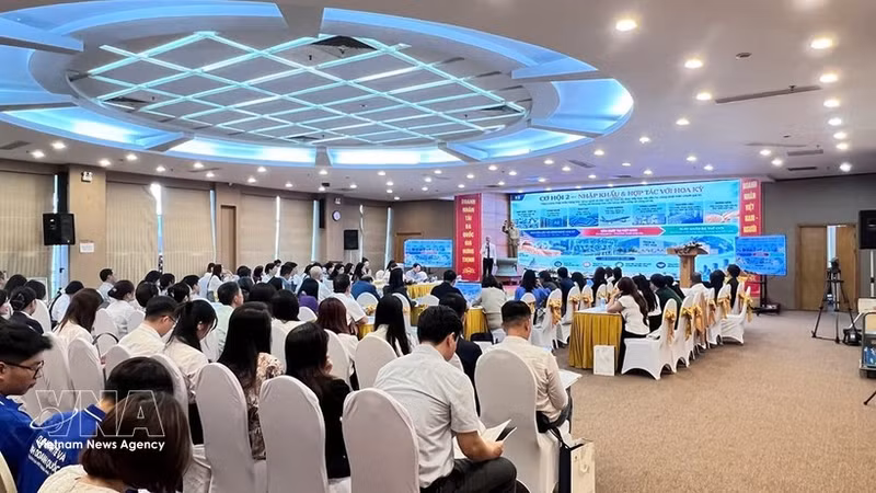 研讨会现场。（图片来源：越通社）
