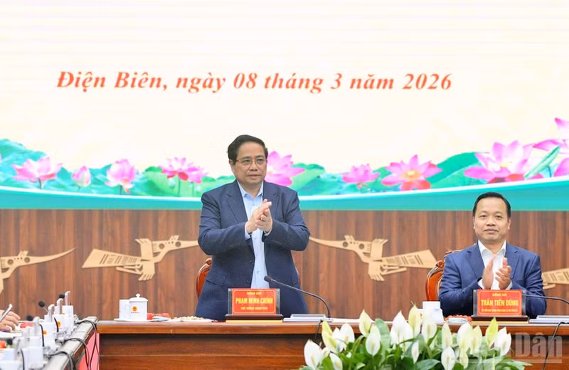 范明正总理在会上致辞。（图片来源： 越通社）