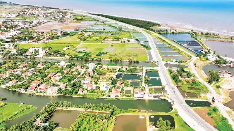 南定—乐群新建沿海公路。