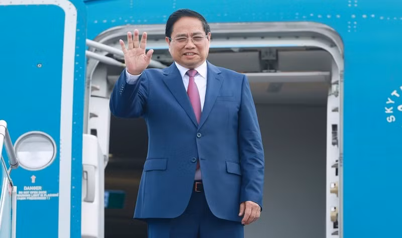 范明正总理启程赴中国天津出席世界经济论坛第十六届新领军者年会。