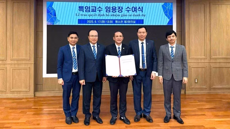 越南水利大学校长阮中越被聘为韩国启明大学的名誉教授。