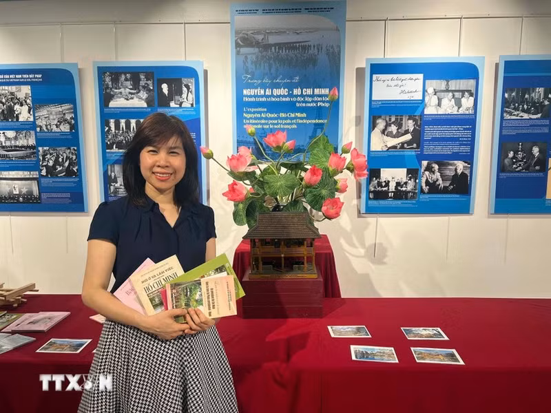 越南精华协会（Parfums du Vietnam）主席、旅法越南人协会执行委员会委员黄氏红河。（图片来源：越通社）