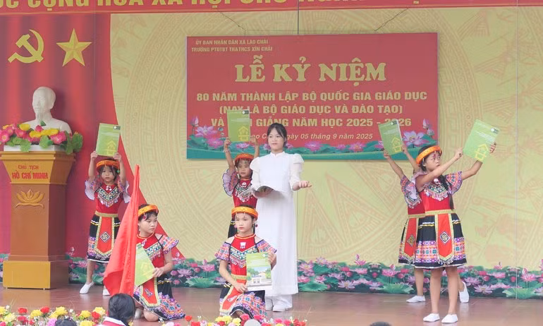 109khaigiang1.jpg
