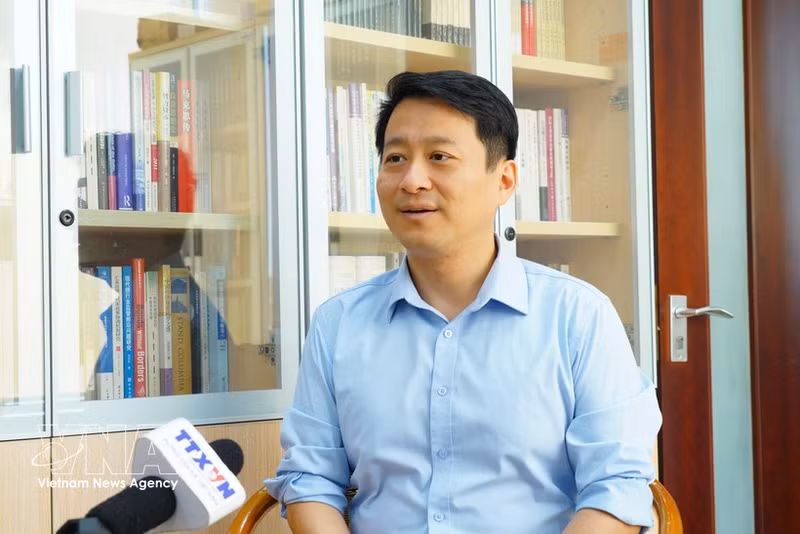 中国中央民族大学教授、中国中央电视台国际时讯（CGTN）特约评论员曲强。