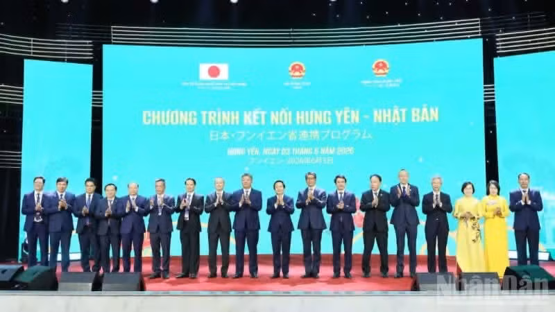 与会代表合影。
