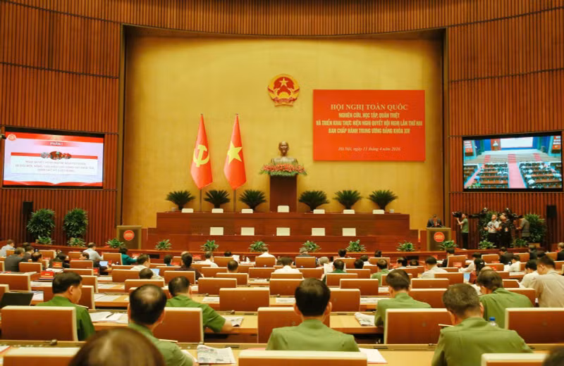 会议场景。（图片来源：dangcongsan.org.vn）