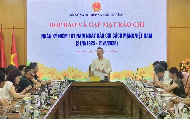 新闻发布会场景。（图片来源：vtv.vn）