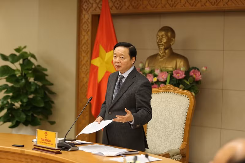 陈红河副总理在会议上发表指导性讲话。（图片来源：越通社）