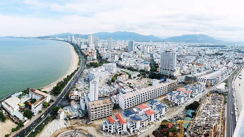 附图：芽庄沿海新城区。